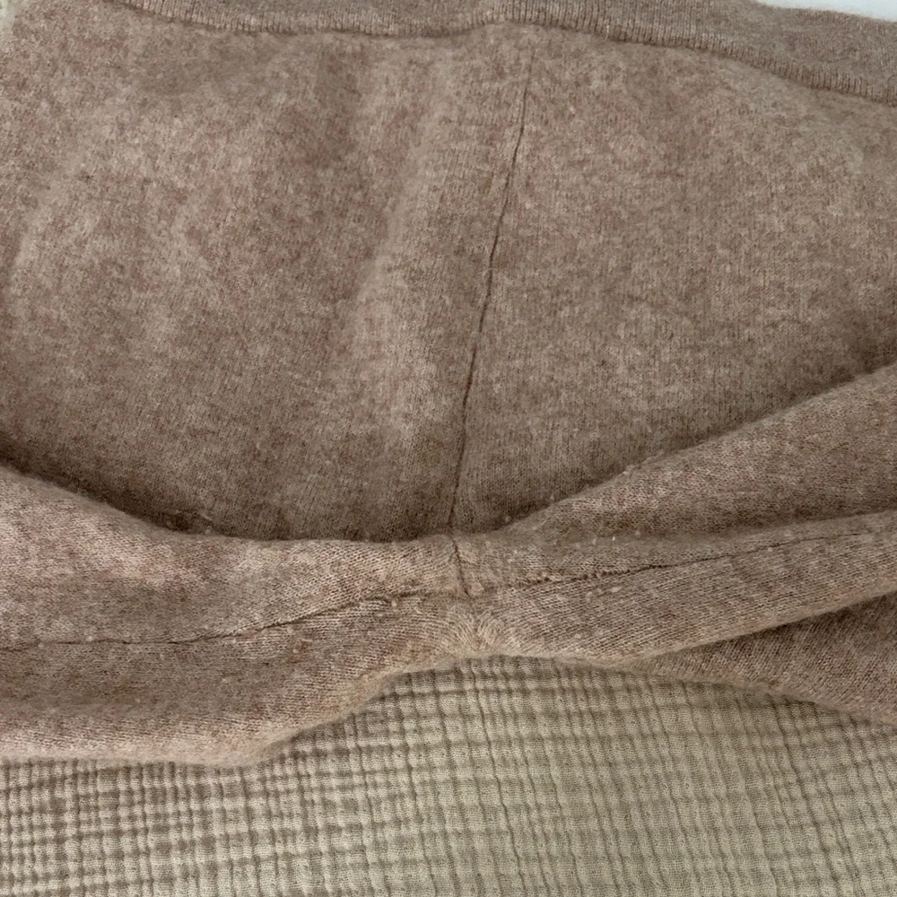 Quince Mongolian Cashmere Sweatpants - Picture 5 of 11